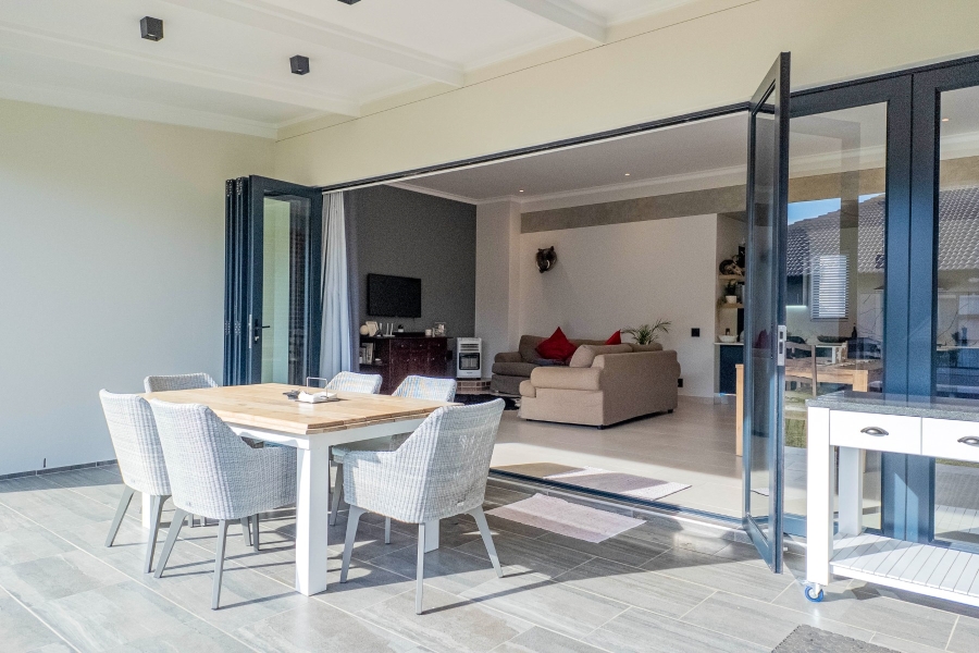 3 Bedroom Property for Sale in The Hill Western Cape